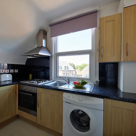 Willesden Short Let London Apartments Wembley Bagian luar foto