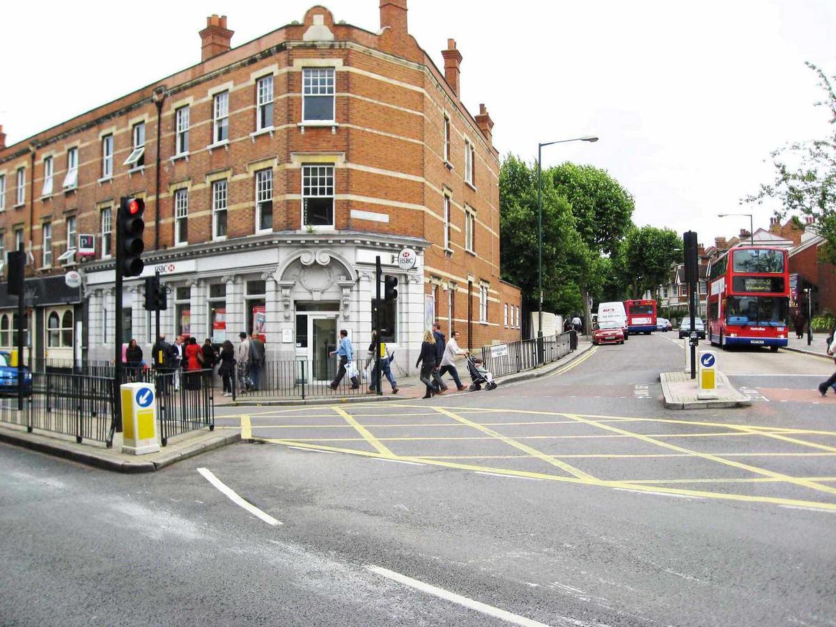 Willesden Short Let London Apartments Wembley Bagian luar foto