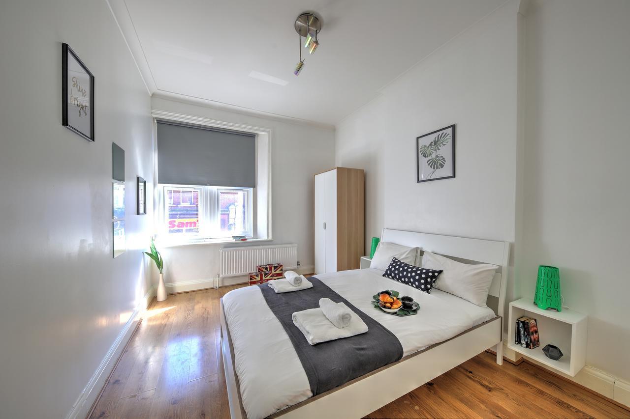 Willesden Short Let London Apartments Wembley Bagian luar foto