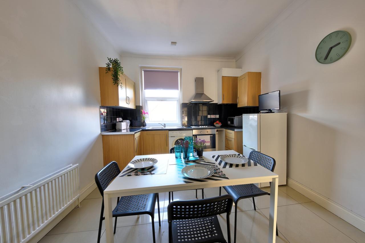 Willesden Short Let London Apartments Wembley Bagian luar foto