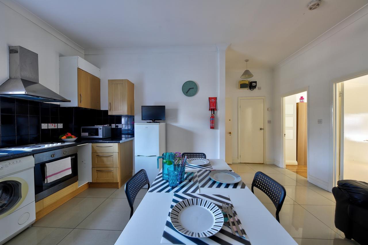 Willesden Short Let London Apartments Wembley Bagian luar foto