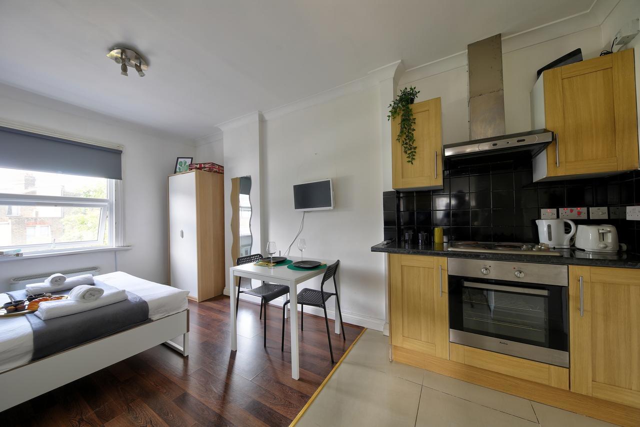 Willesden Short Let London Apartments Wembley Bagian luar foto